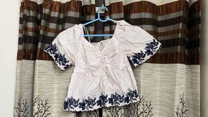 ||NEVER BEEN WORN|| ONLY Striped Embroidered Top