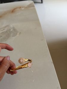 Rose Quartz & Gold Bangle