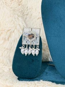 🦪Elegant White Beaded Choker Set🦪