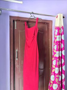 Chic Red Sleeveless Maxi Dress