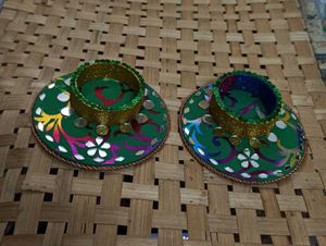 Festive T-light Candle Holder Set