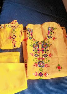 Good New Material Of Kurtha Suite With Lining