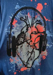 👕Cool Graphic T-Shirt