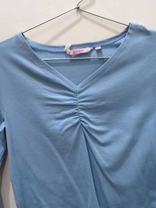 Ginger Blue V-Neck Top