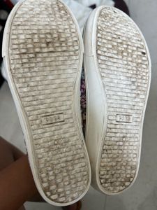 Cute Bob's from Skechers Cartoon Print Shoes