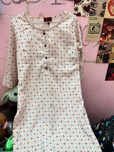 White Kurta with Geometric Print