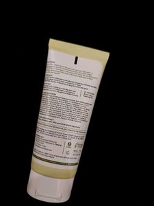 Plum Green Tea &amp; Zinc Sunscreen Gel SPF 50