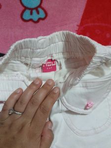 Cute Pink Floral Top &amp; White Shorts Set