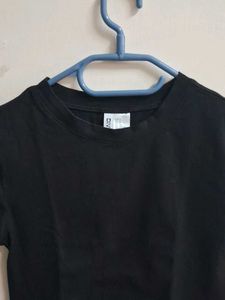 Black Crop Top