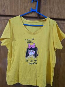 Cute Yellow T-Shirt and black joggers