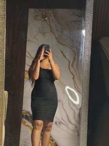 Elegant Black Bodycon Mini Dress