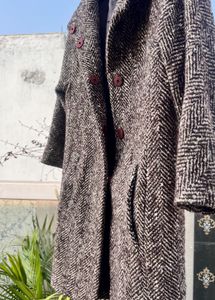 Elegant Brown Tweed Overcoat