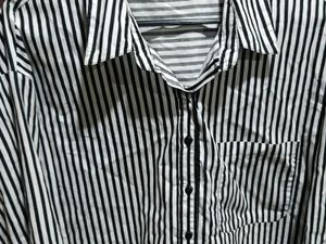 ZUDIO Black and White Striped Button-Up Shirt