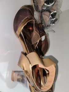 Elegant Heeled Sandals