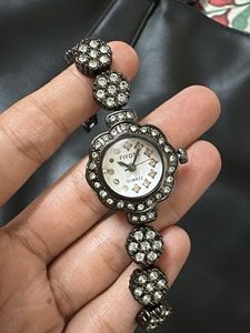 Sparkling Women's Watch