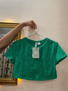 H&amp;m Women Crop Tee