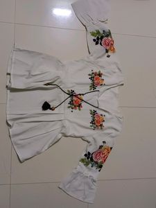 Local Brand , Size: Medium