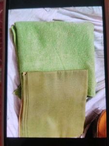 Green Textured Dupatta