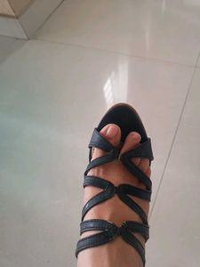 Stylish Black Strappy Heels