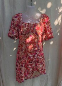461110. Floral Ruched Mini Dress
