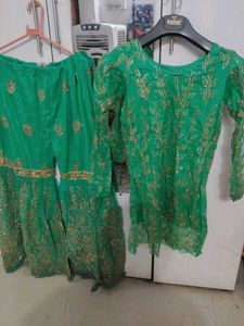 Beautiful Green Embellished Kurta Set