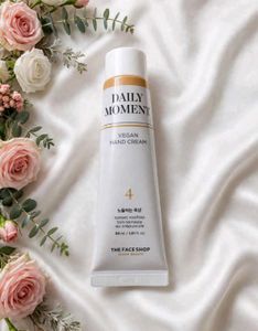 The Face Shop Daily Moment Vegan Hand Cream Sunset