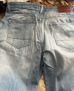 A Blue Straight Fit Jeans