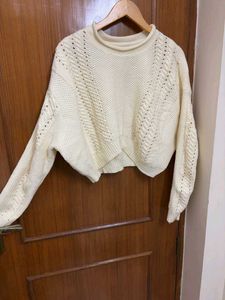 Creamy Cable Knit Cropped Sweater