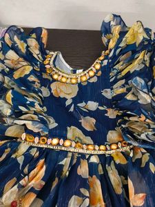 Beautiful Floral Print Ethnic Gown