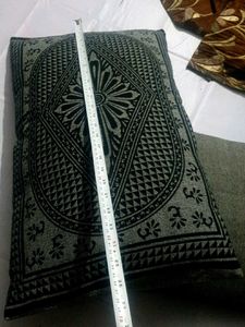 Decorative Throw Pillow 2 sets