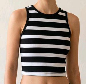 Striped Cropped Tank Top 👀