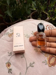 Giorgio Armani Si Eau de Parfum Miniature