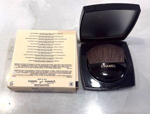 Chanel Les Beiges Healthy Golden Glow Powder