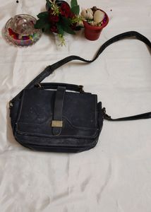 Sling Bag