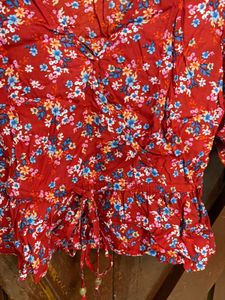 Chic Red Floral Print Peplum Top