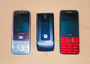 Vintage phones of lava, moto and samsung.