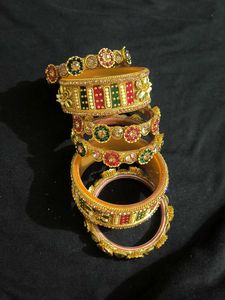 Elegant Multicolored Bangle Set