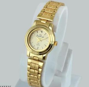 Elegant Gold Tone Women's Watch