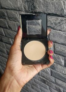 Maybelline 310 Fitme Poreless Compact Powder