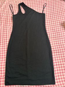 Chic Black One-Shoulder Cut-Out Dress🖤
