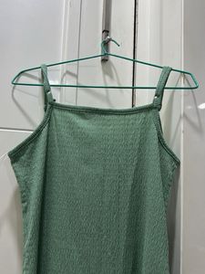 green causal cute outfit