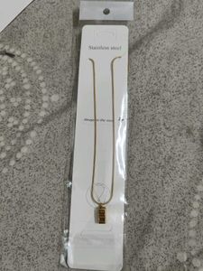 ✨ Royal Gold Bar Pendant Necklace 💛