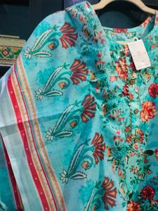 3xl Beautiful Floral Print Kurta with Dupatta