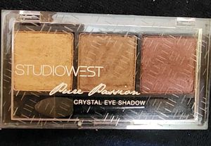 StudioWest Crystal Eye Shadow Palette