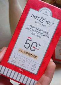 Dot &amp; Key Strawberry Dew Tinted Sunscreen SPF 50+