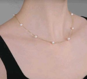 Beutiful Korean Pearl Necklace Set