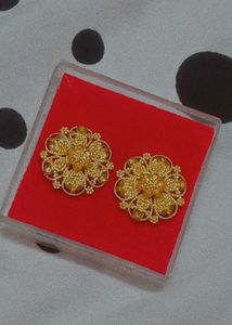 Gold Floral Stud Earrings