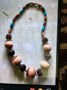 Elegant Pendant Necklace &amp; Earrings Set