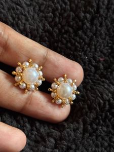 Traditional Pearl Stud Earrings