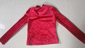 🇰🇷Chic Velvet Top
